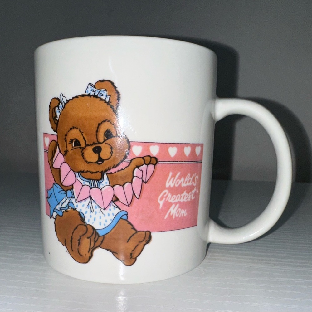 Vintage “World’s Greatest Mom” Mug - Picture 4 of 9